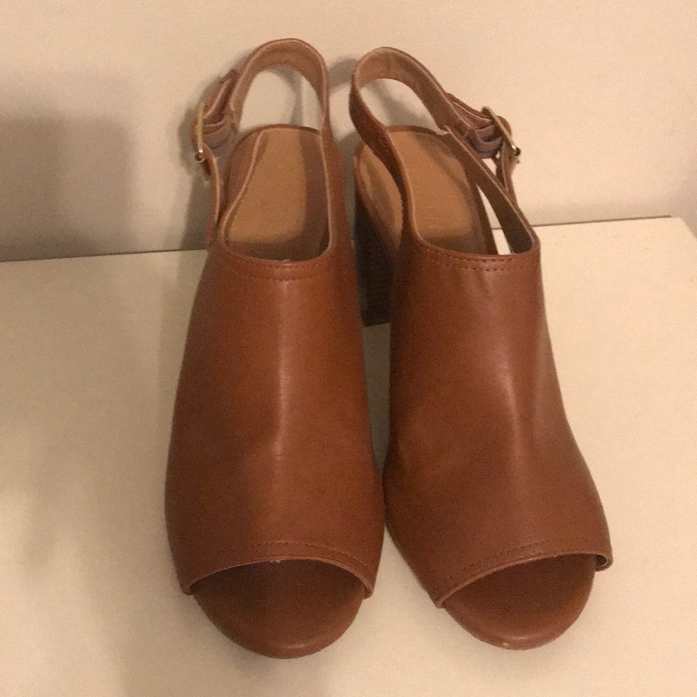 Open toe sling back booties